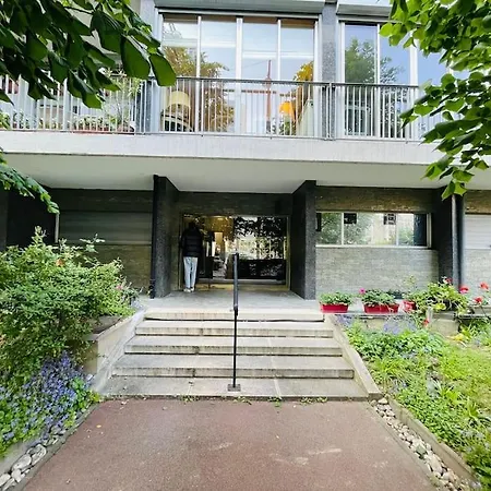 *paris* Petit Studio Emeraude